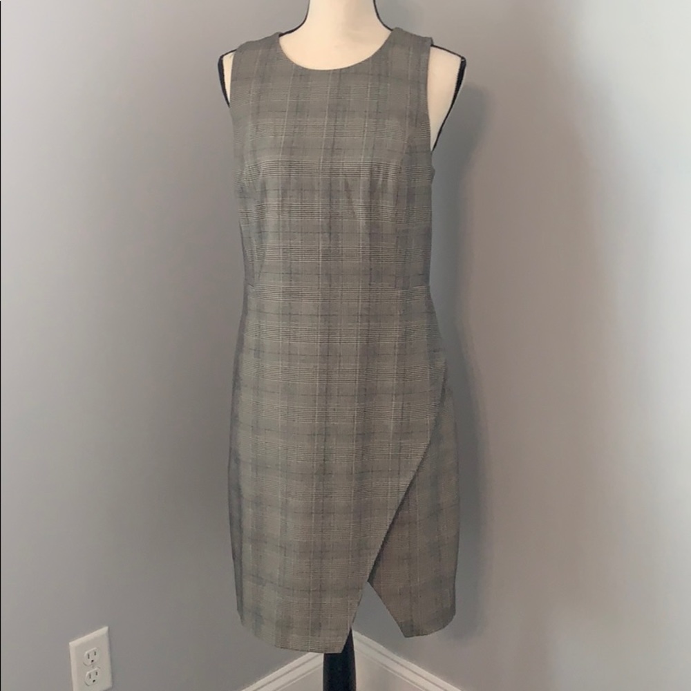 Cute plaid sleeveless dress-worn once!